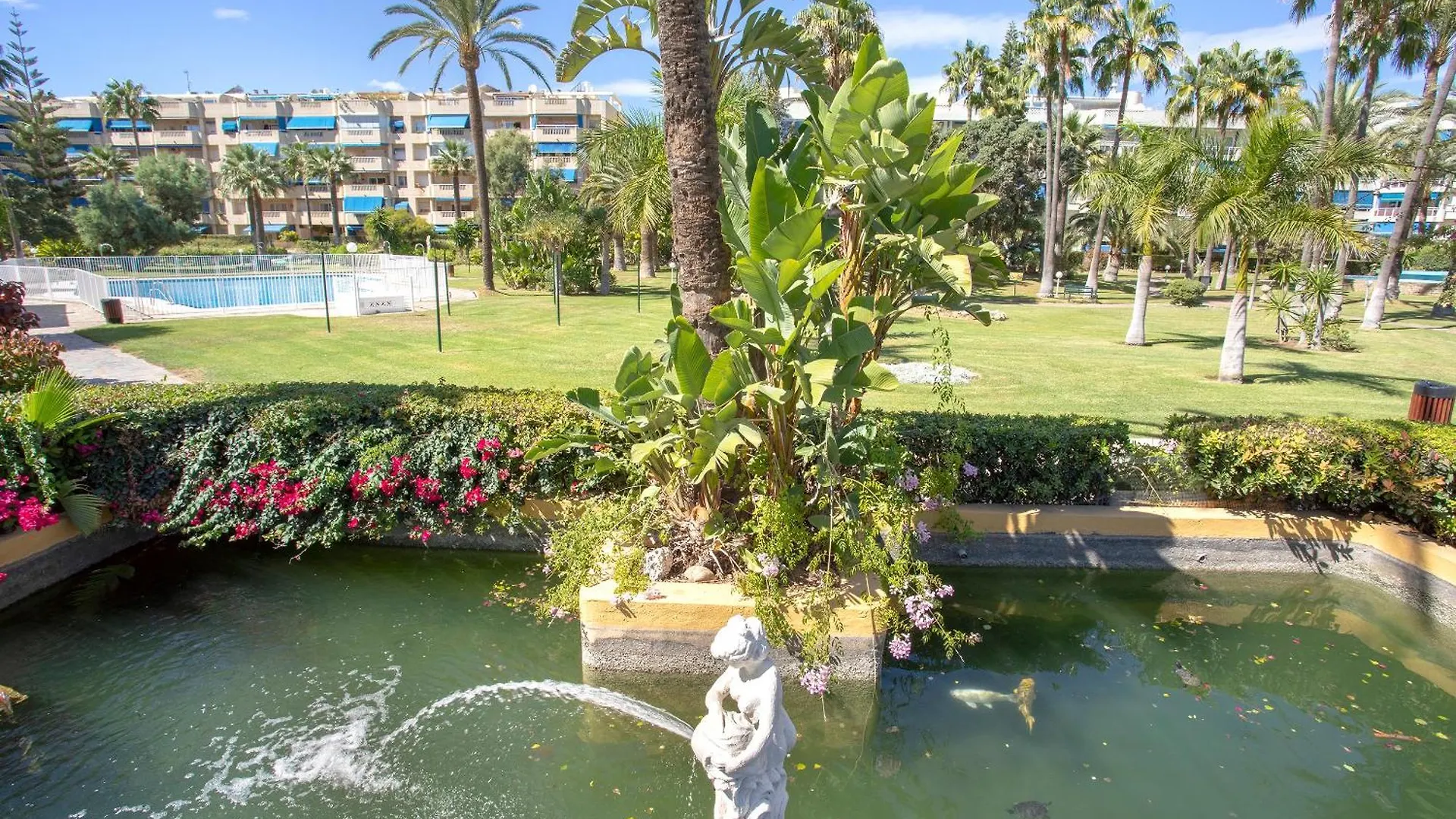 Sunstay Costa Lago Flat II Torremolinos 0*,